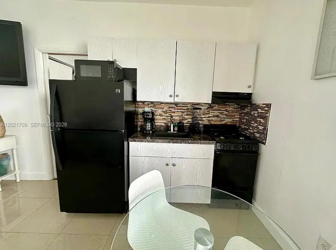 3700 Collins Ave # 306, Miami Beach FL 33140
