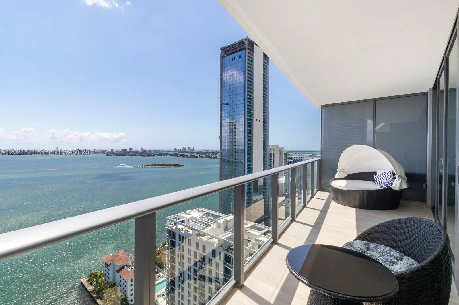2 bedroom 2 bath for sale at 460 NE 28th St # 3105, Miami FL 33137