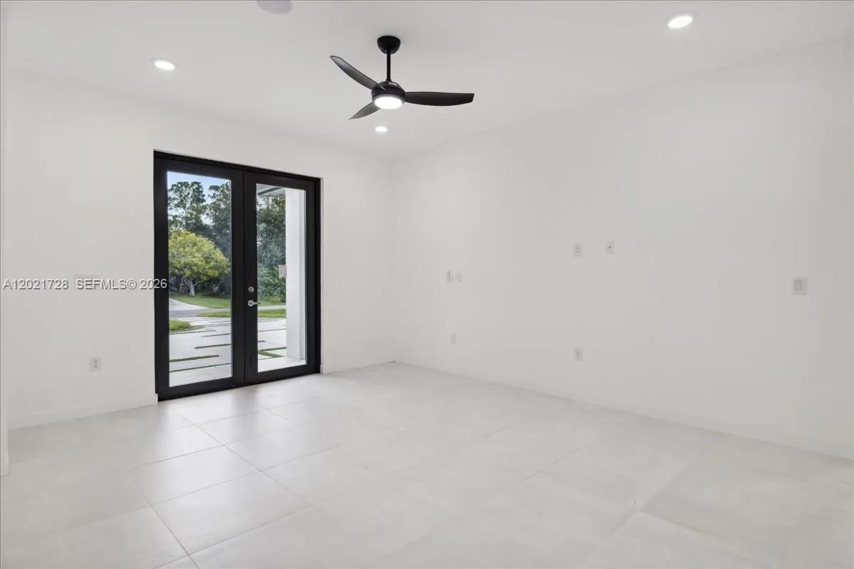 1310 Jefferson Ave, Lehigh Acres FL 33972