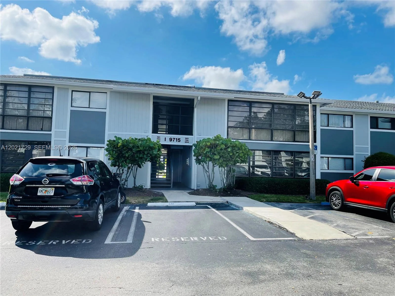 9715 Hammocks Blvd # 103, Miami FL 33196