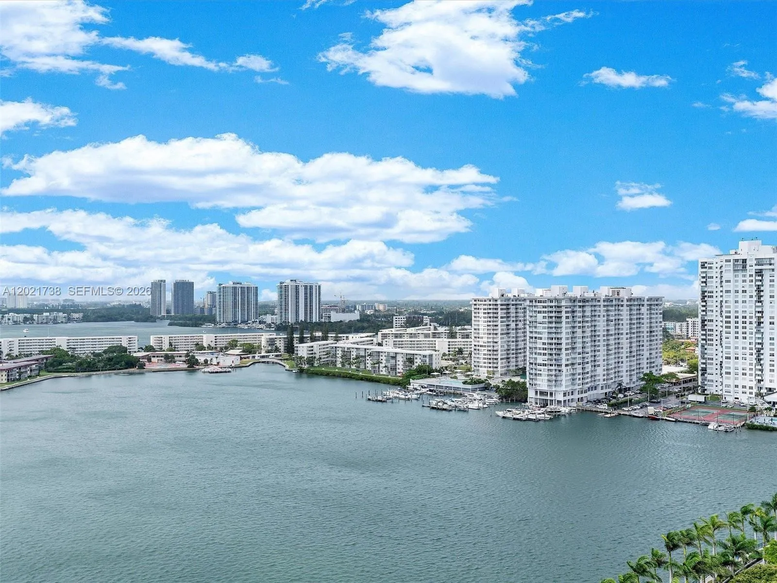 2851 NE 183rd St # 2112E, Aventura FL 33160