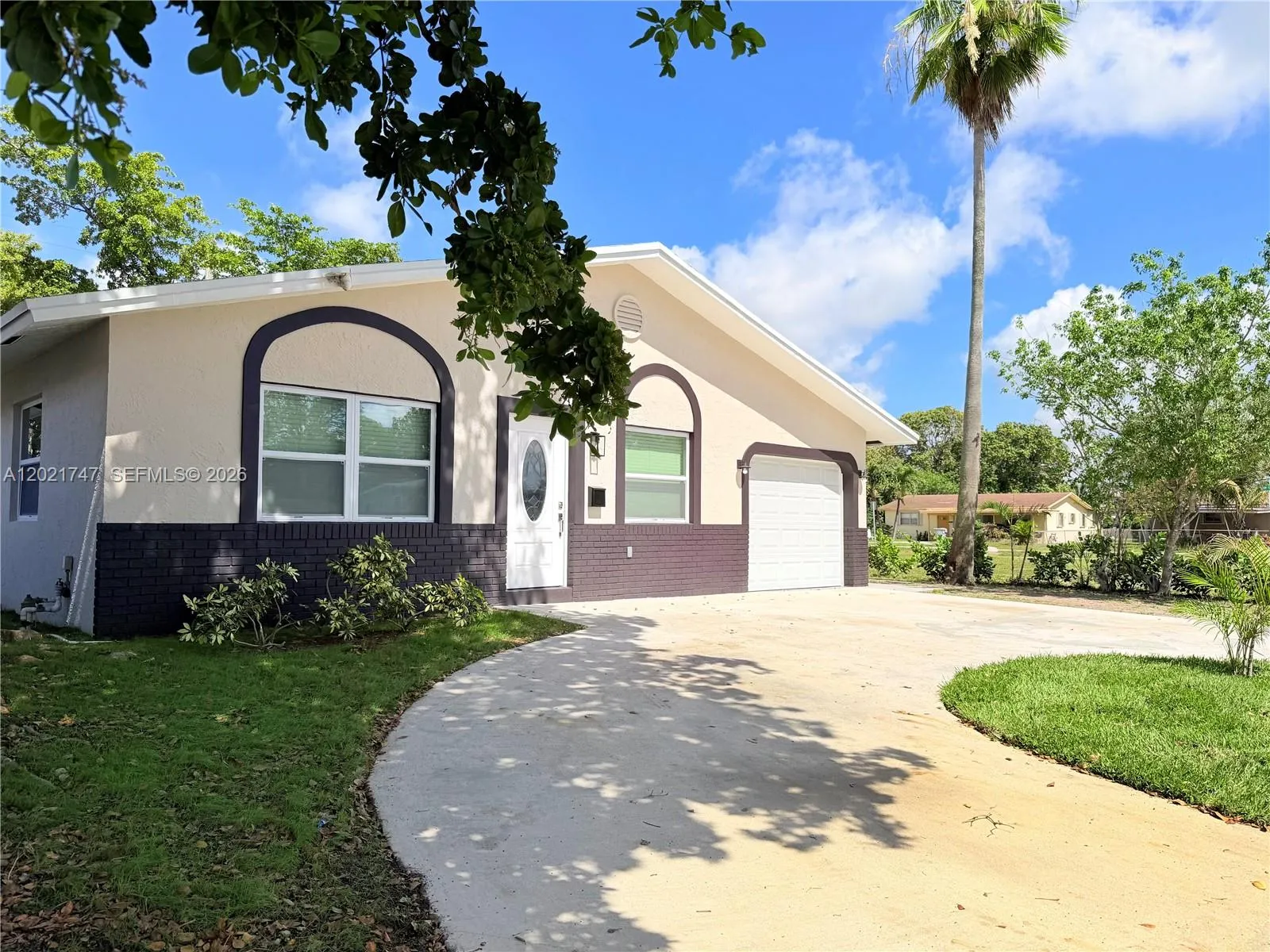 1555 NW 6th Ave, Pompano Beach FL 33060