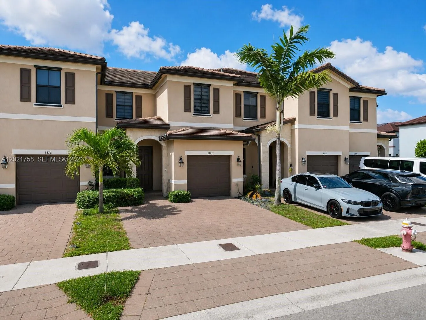 3 bedroom 2 bath for sale at 3382 W 104th Ter, Hialeah FL 33018