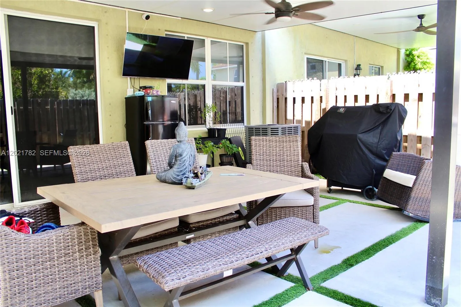 1463 SE 24th Ter, Homestead FL 33035