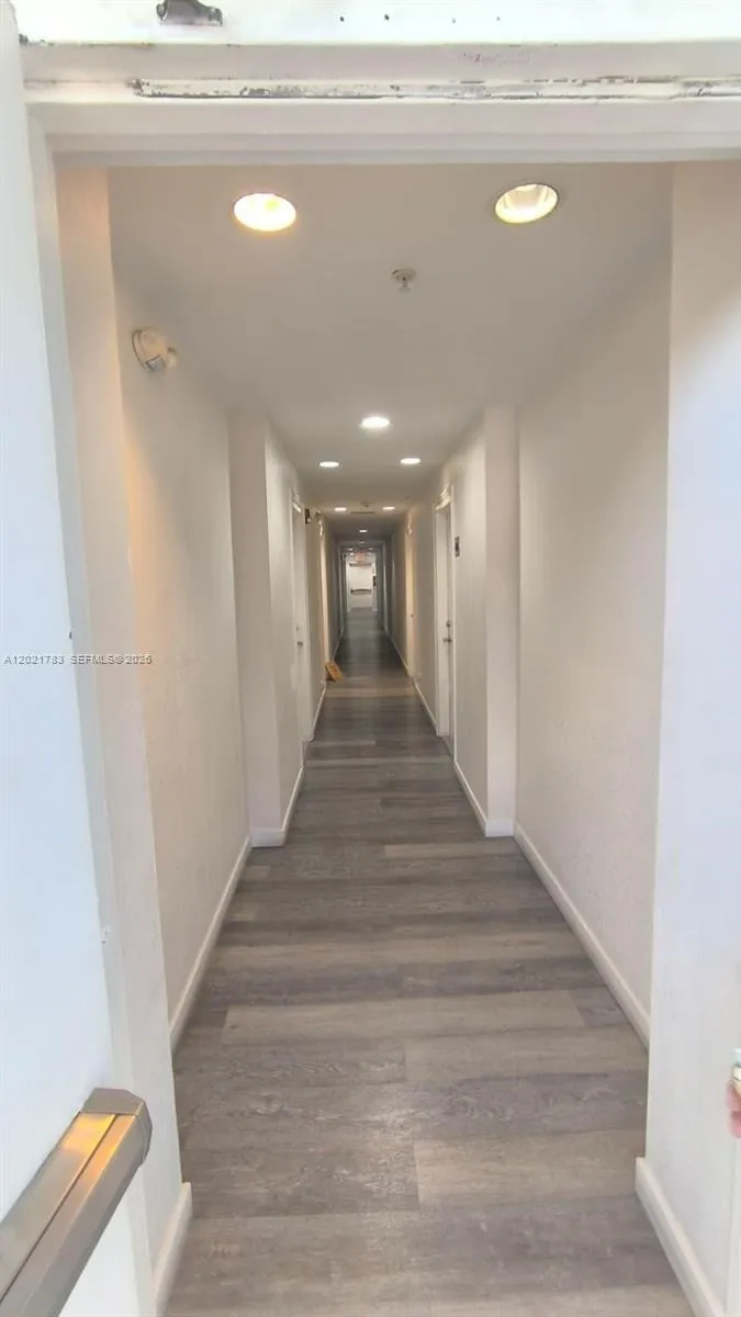 2536 NW 24th St # 2B, Miami FL 33142