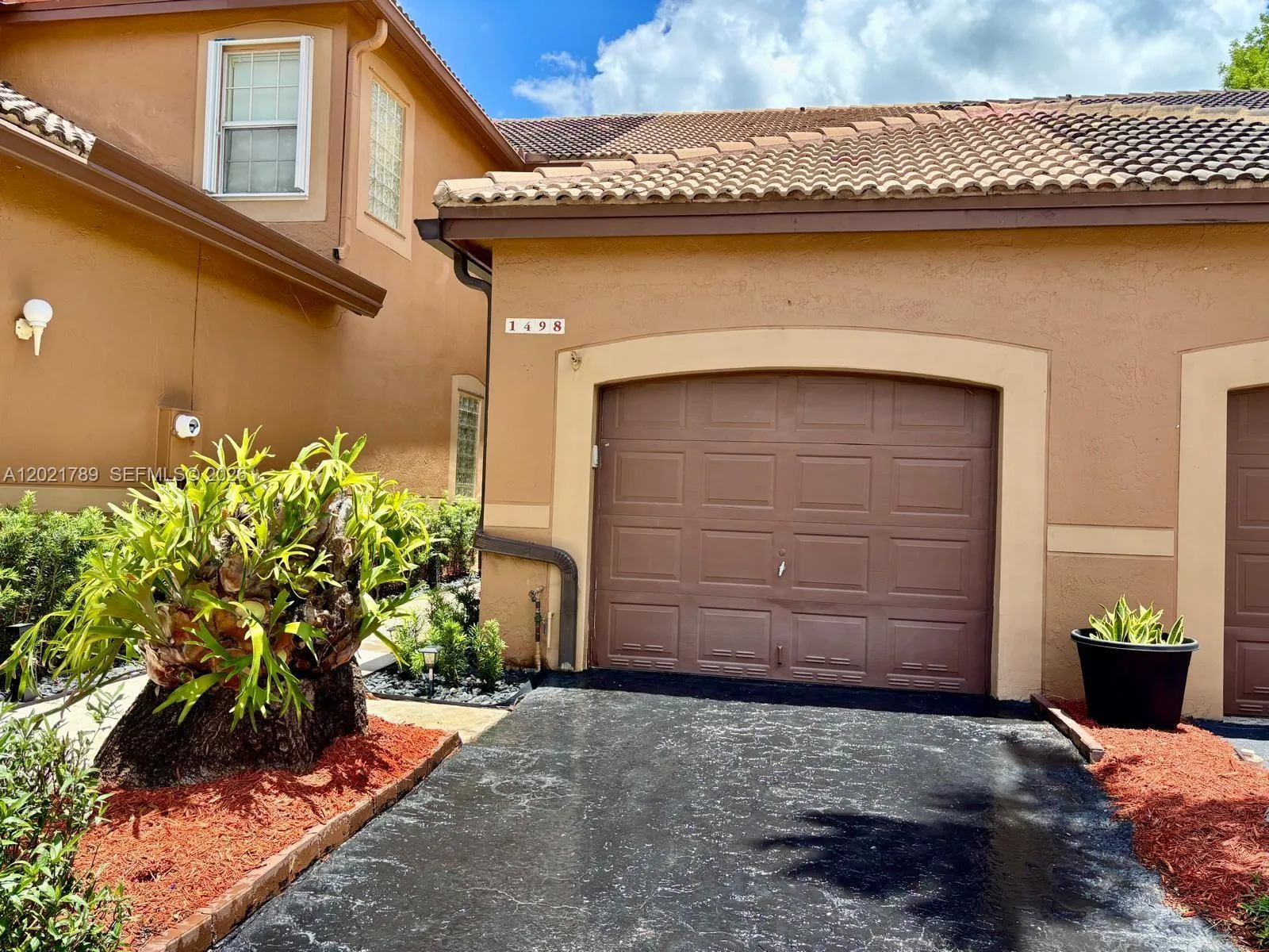 1498 Barcelona Way # 21, Weston FL 33327