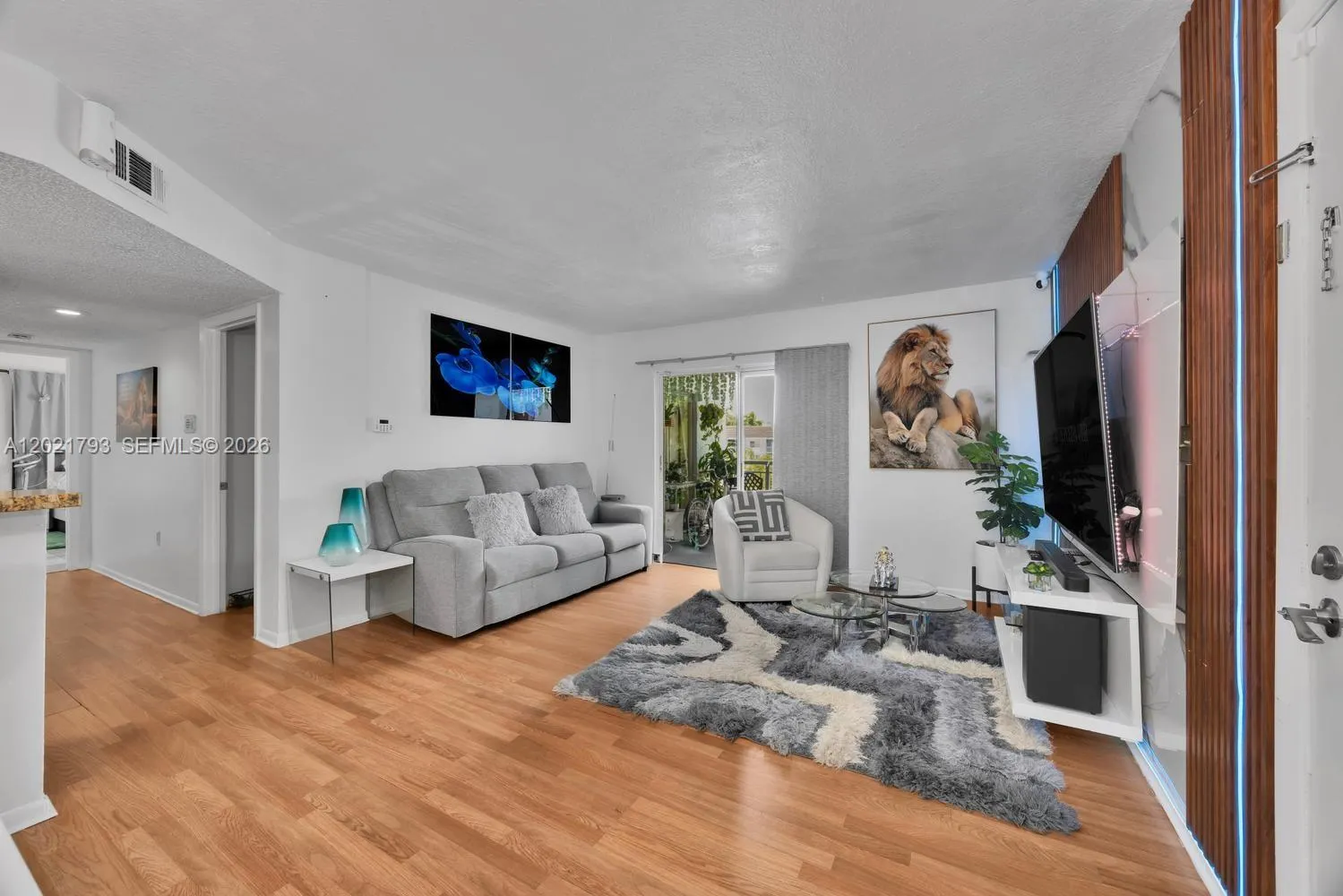 8670 SW 212th St # 307, Cutler Bay FL 33189