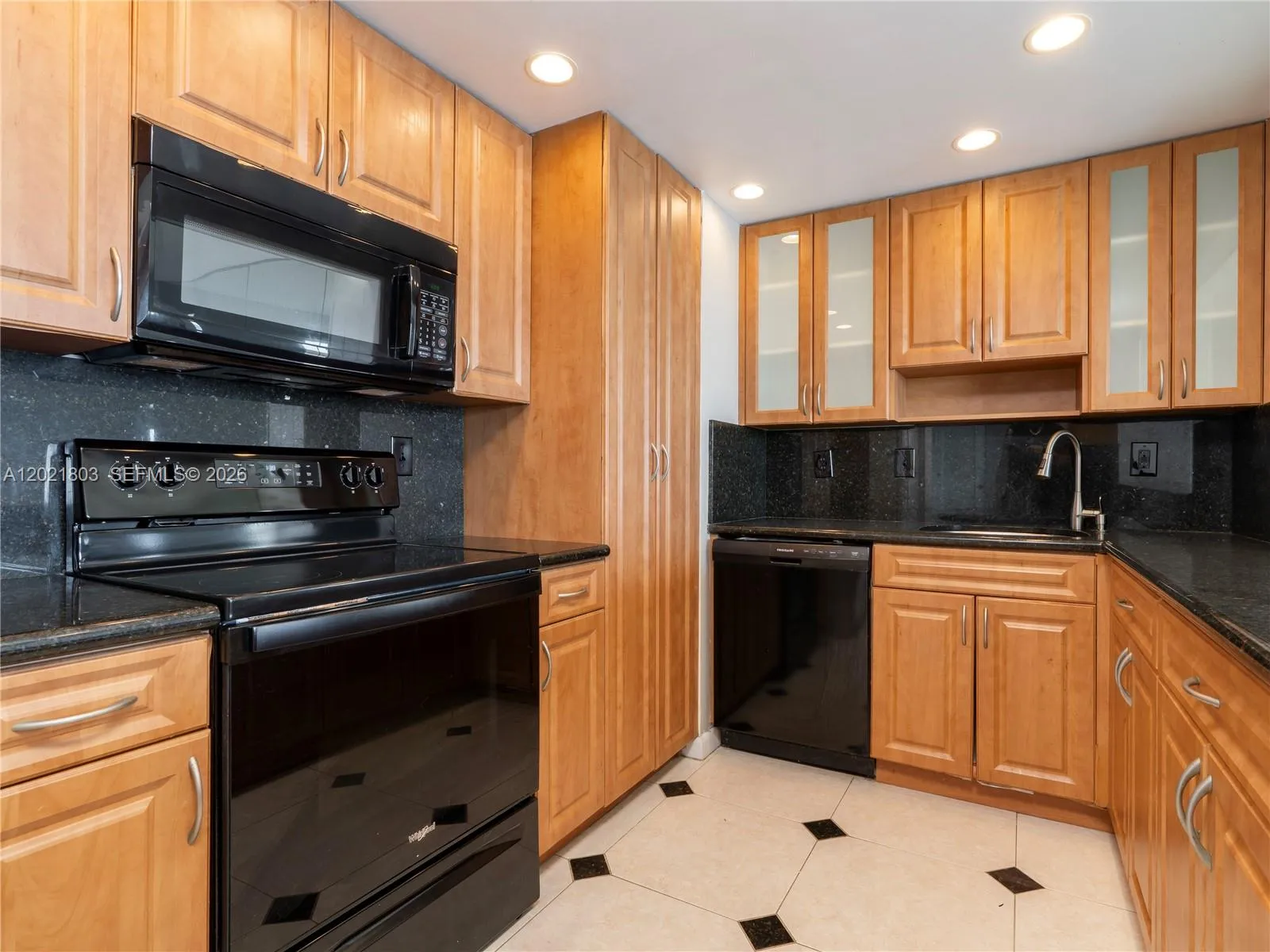 11111 Biscayne Blvd # 912, Miami FL 33181
