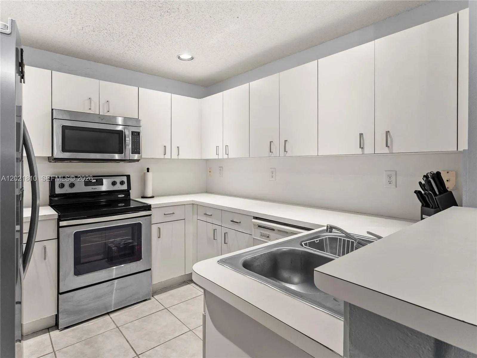 5033 NW 114th Ct, Doral FL 33178