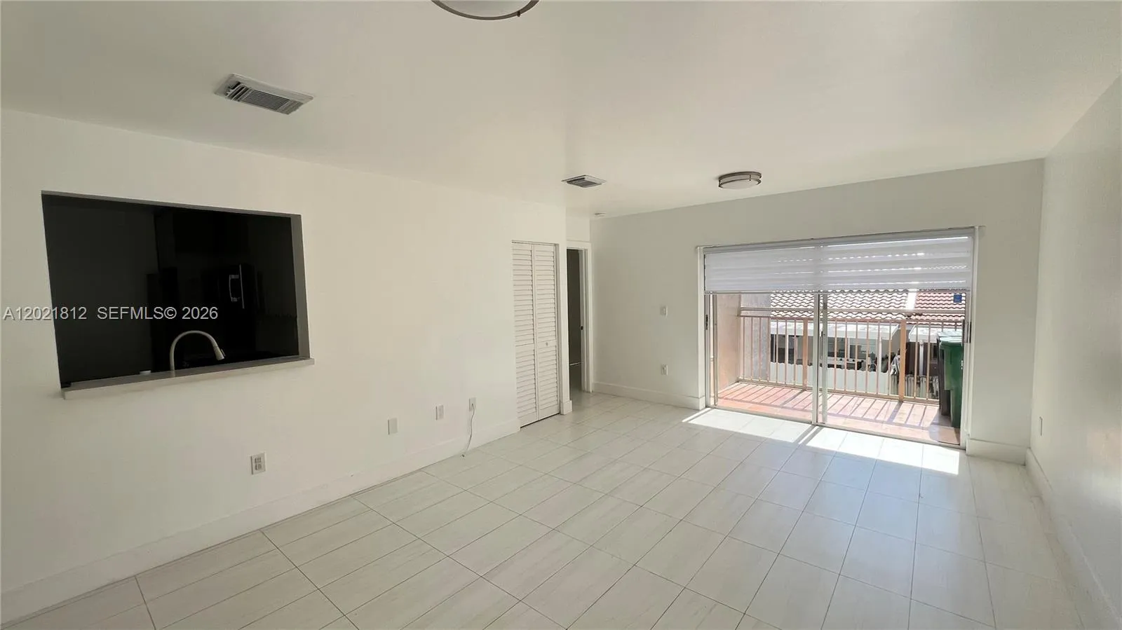 1132 NW 125th Path # 204, Miami FL 33182