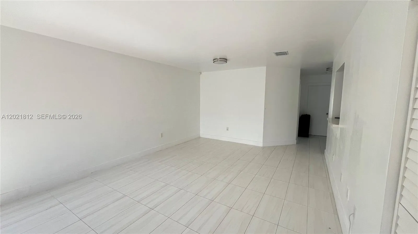 1132 NW 125th Path # 204, Miami FL 33182