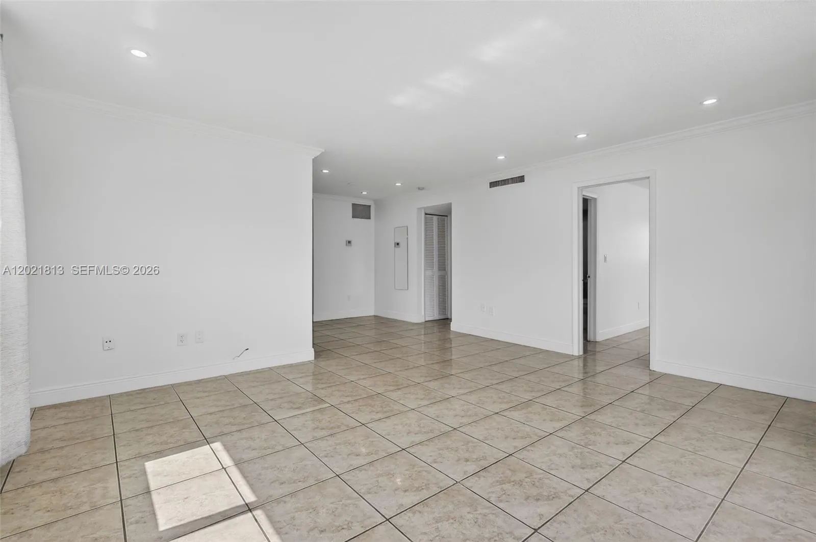 1020 94th St # 301, Bay Harbor Islands FL 33154