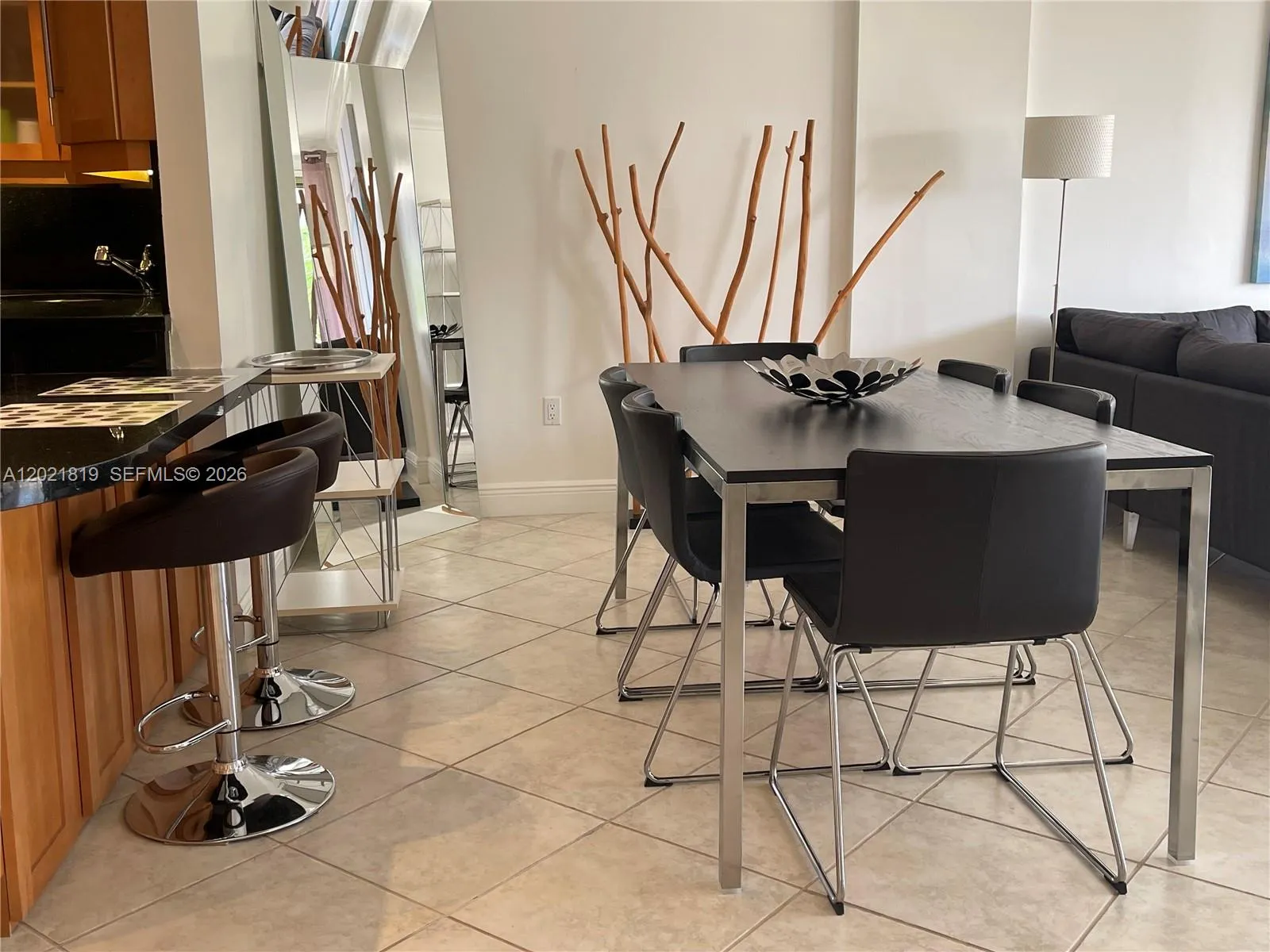 199 Ocean Lane Dr # 413, Key Biscayne FL 33149