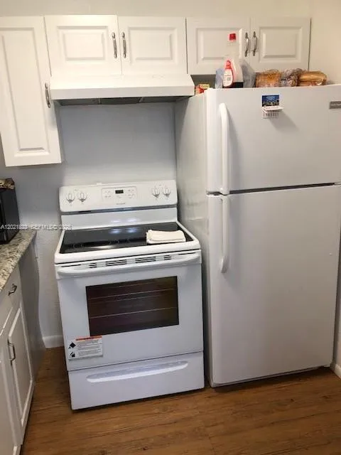 3061 NW 47th Ter # 335B, Lauderdale Lakes FL 33313