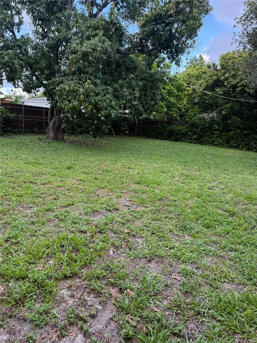 3510 NW 82nd St, Miami FL 33147