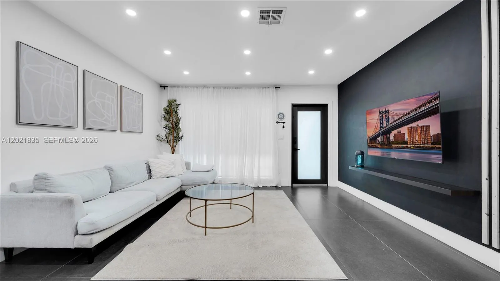 603 N 32nd Ave, Hollywood FL 33021