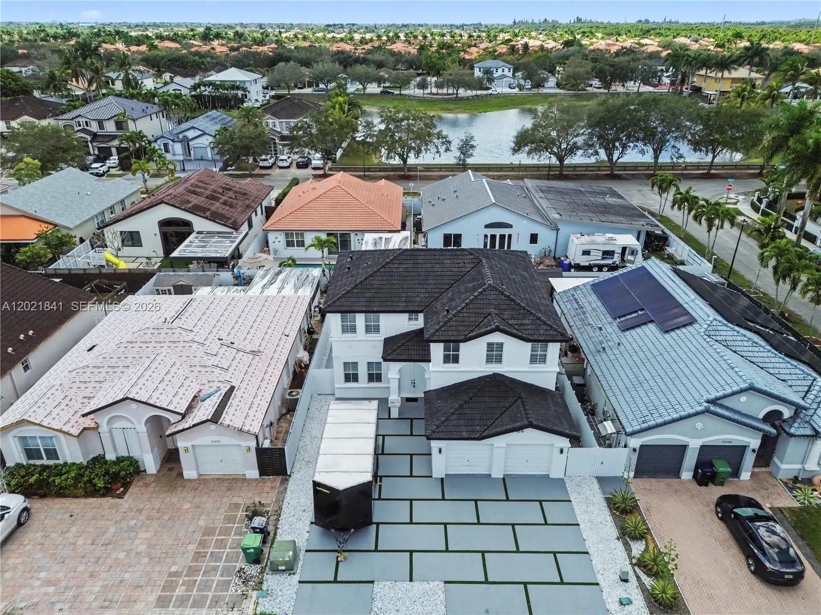 5 bedroom 3 bath for sale at 15486 SW 23rd Ln, Miami FL 33185