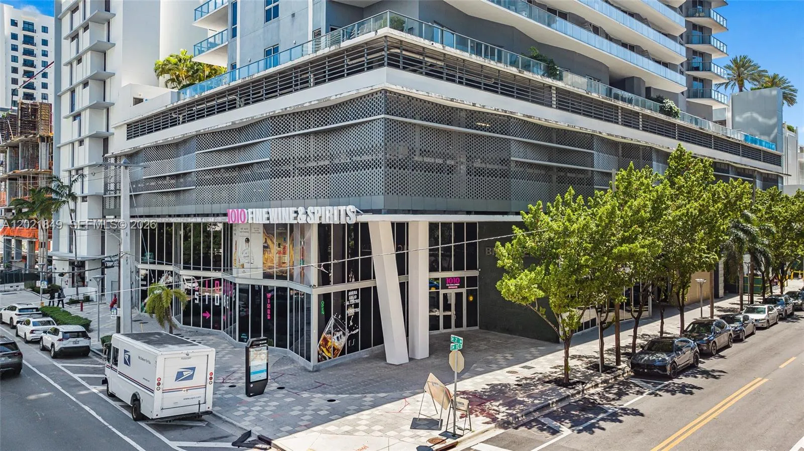 1010 SW 2nd Ave # 1608, Miami FL 33130