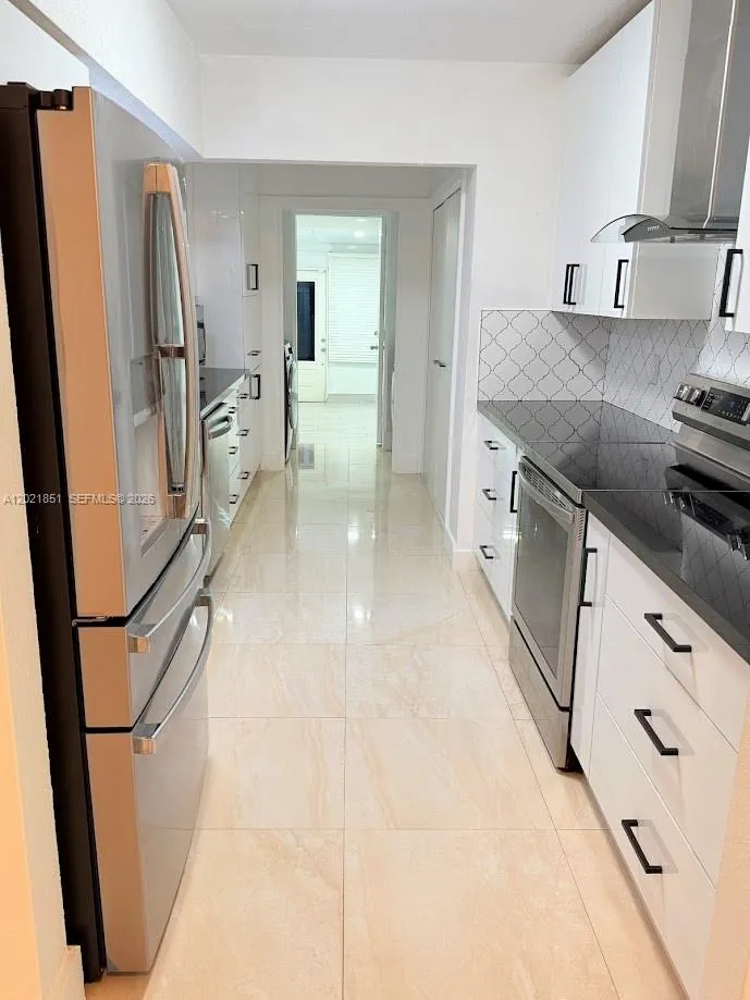 12041 SW 174th St, Miami FL 33177