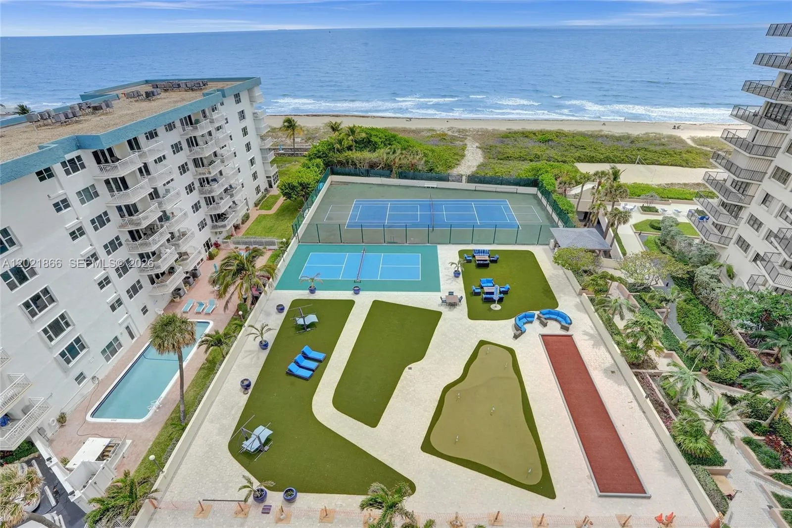2 bedroom 2 bath for sale at 1800 S Ocean Blvd # 1012, Lauderdale By The Sea FL 33062