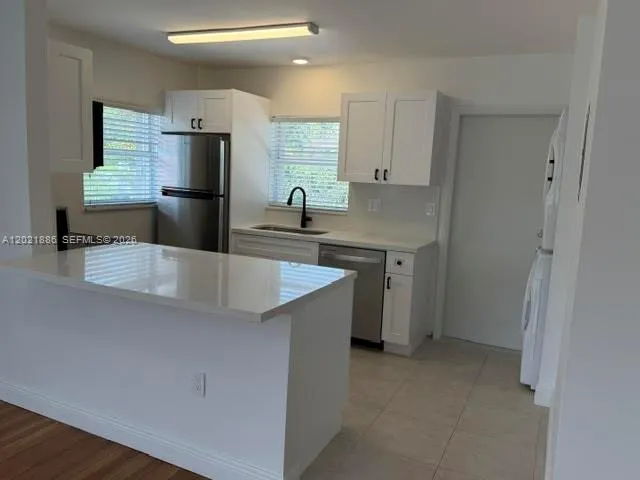 3311 S Le Jeune Rd # 2, Coral Gables FL 33134