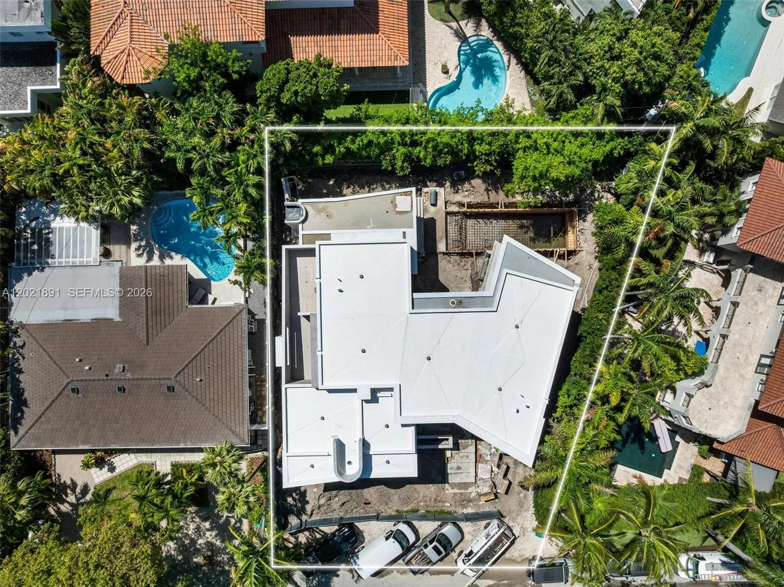 238 Buttonwood Dr, Key Biscayne FL 33149
