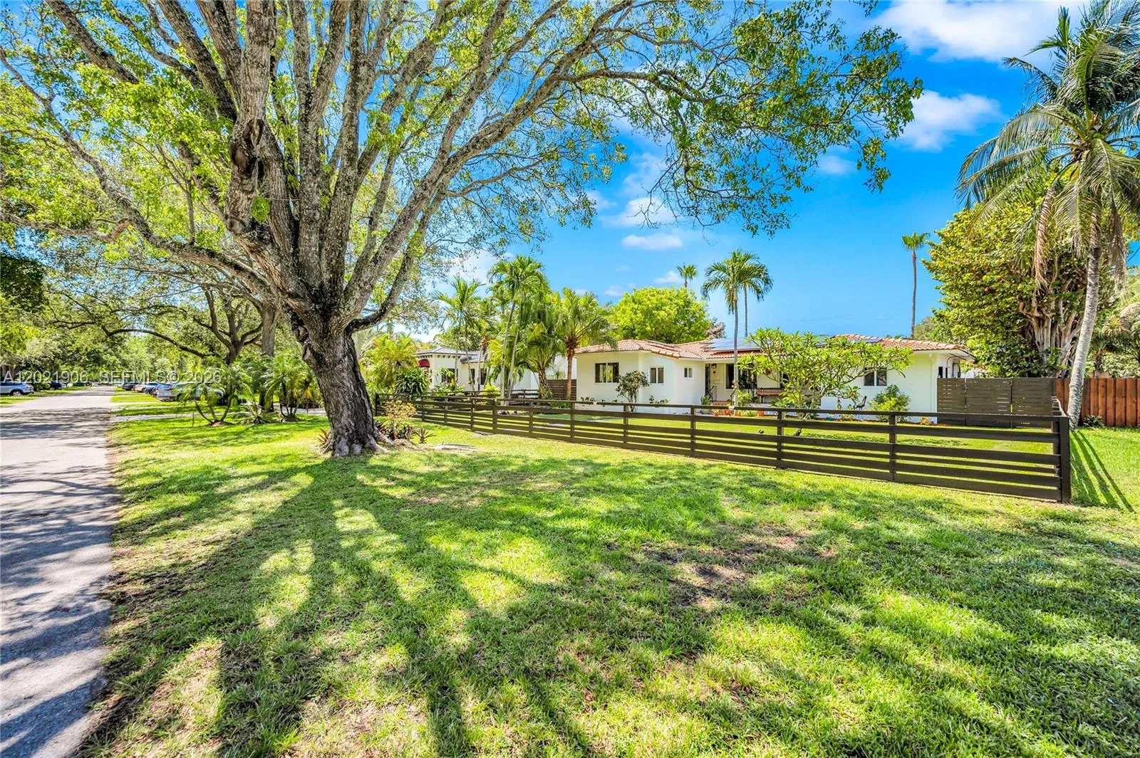 50 NE 110th St, Miami Shores FL 33161