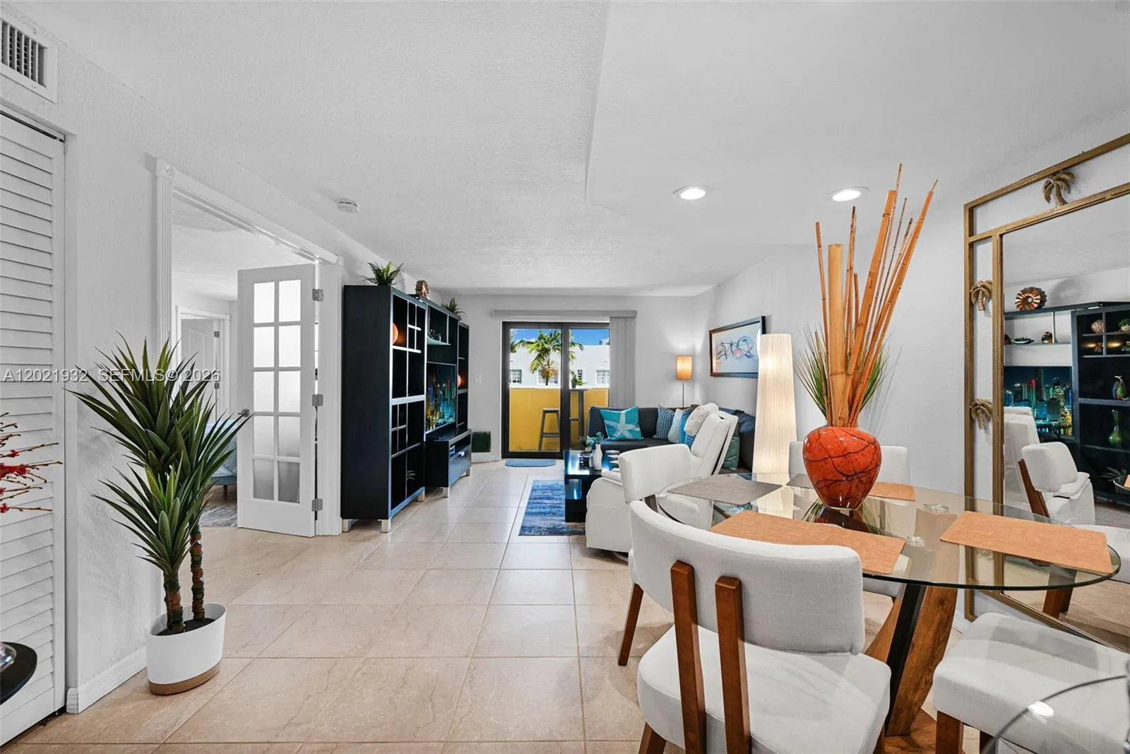 1334 Collins Ave # 403, Miami Beach FL 33139