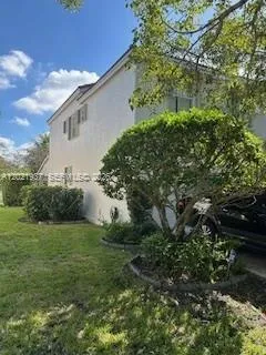 5003 SW 163rd Ave, Miramar FL 33027