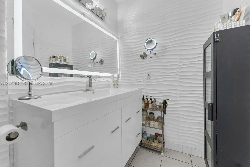 8394 SW 154th Ave # 43, Miami FL 33193