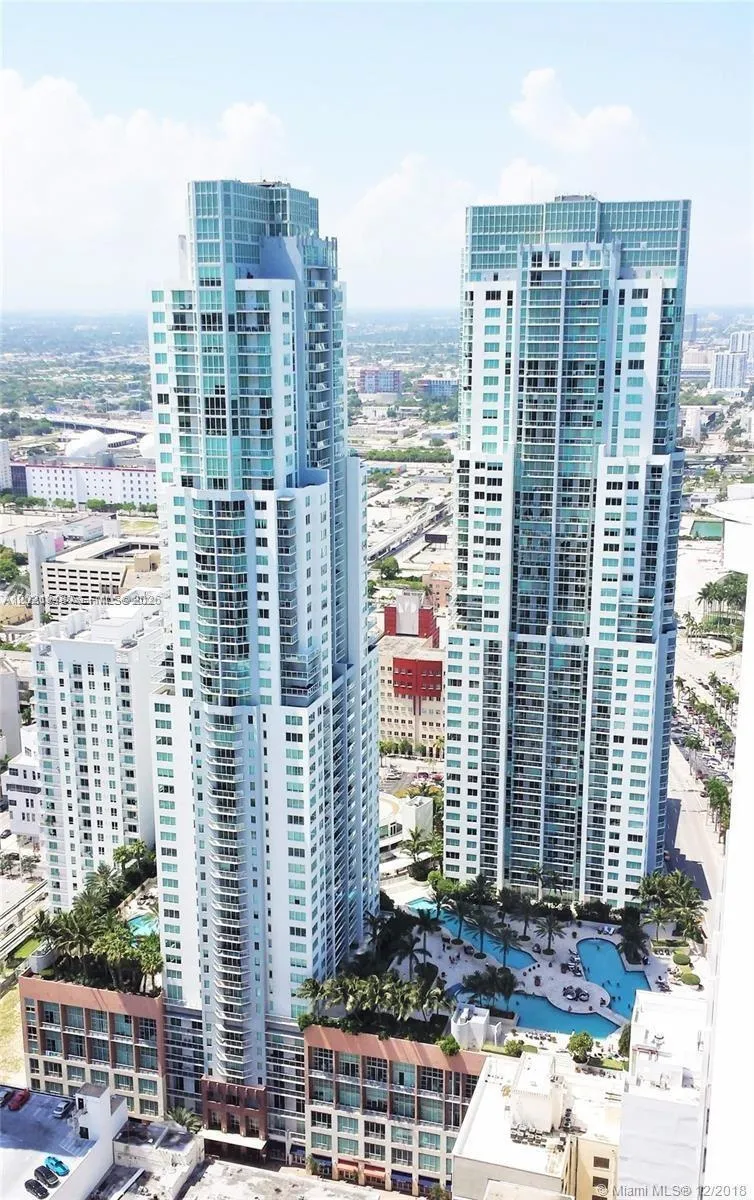 253 NE 2nd St # 217, Miami FL 33132