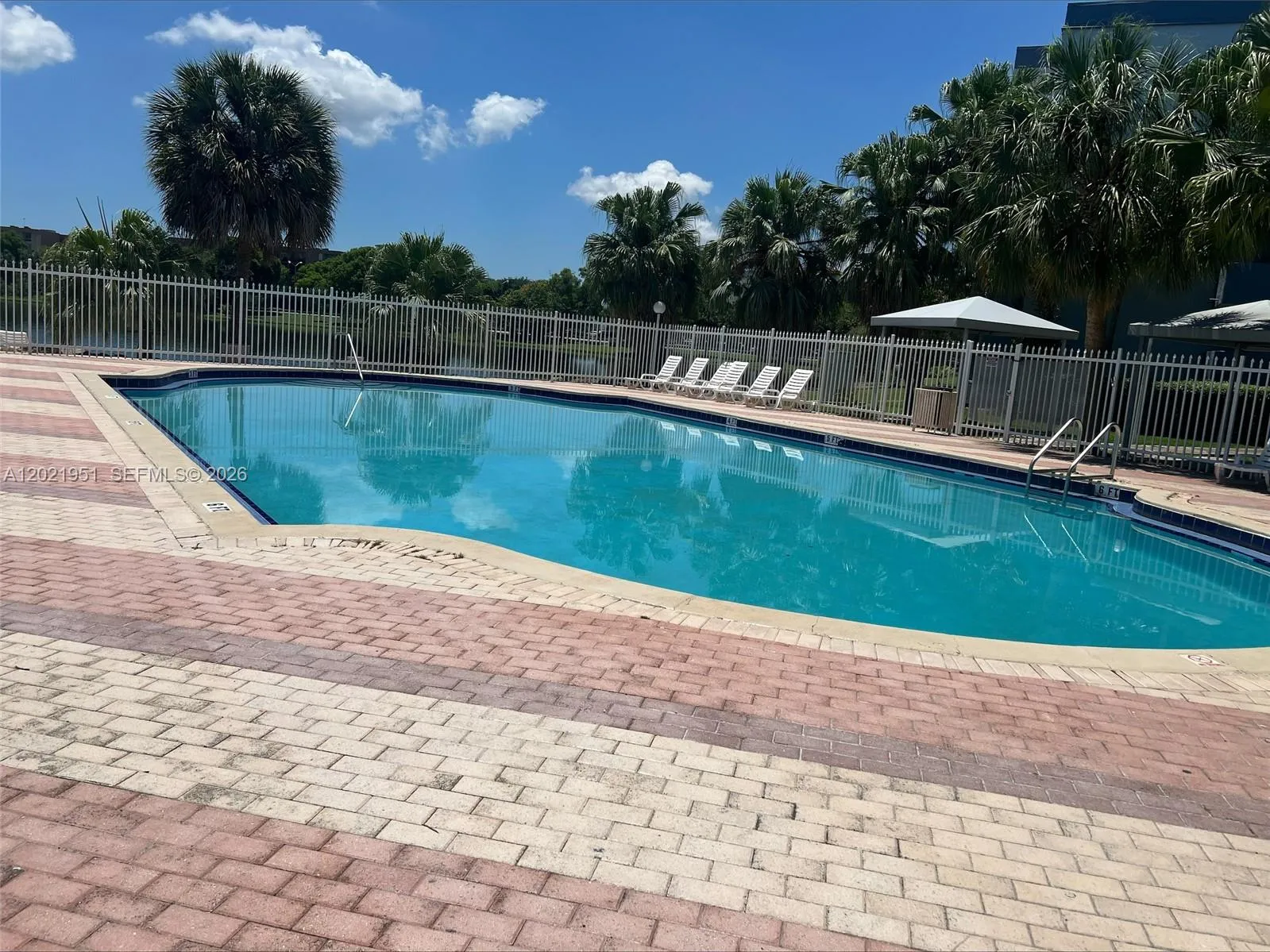 9359 Fontainebleau Blvd # F108, Miami FL 33172