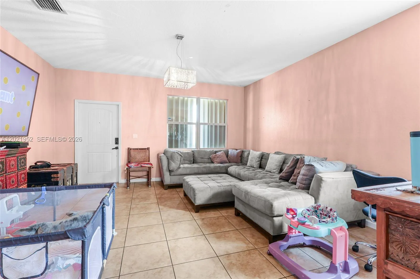 8956 SW 215th Ter, Cutler Bay FL 33189