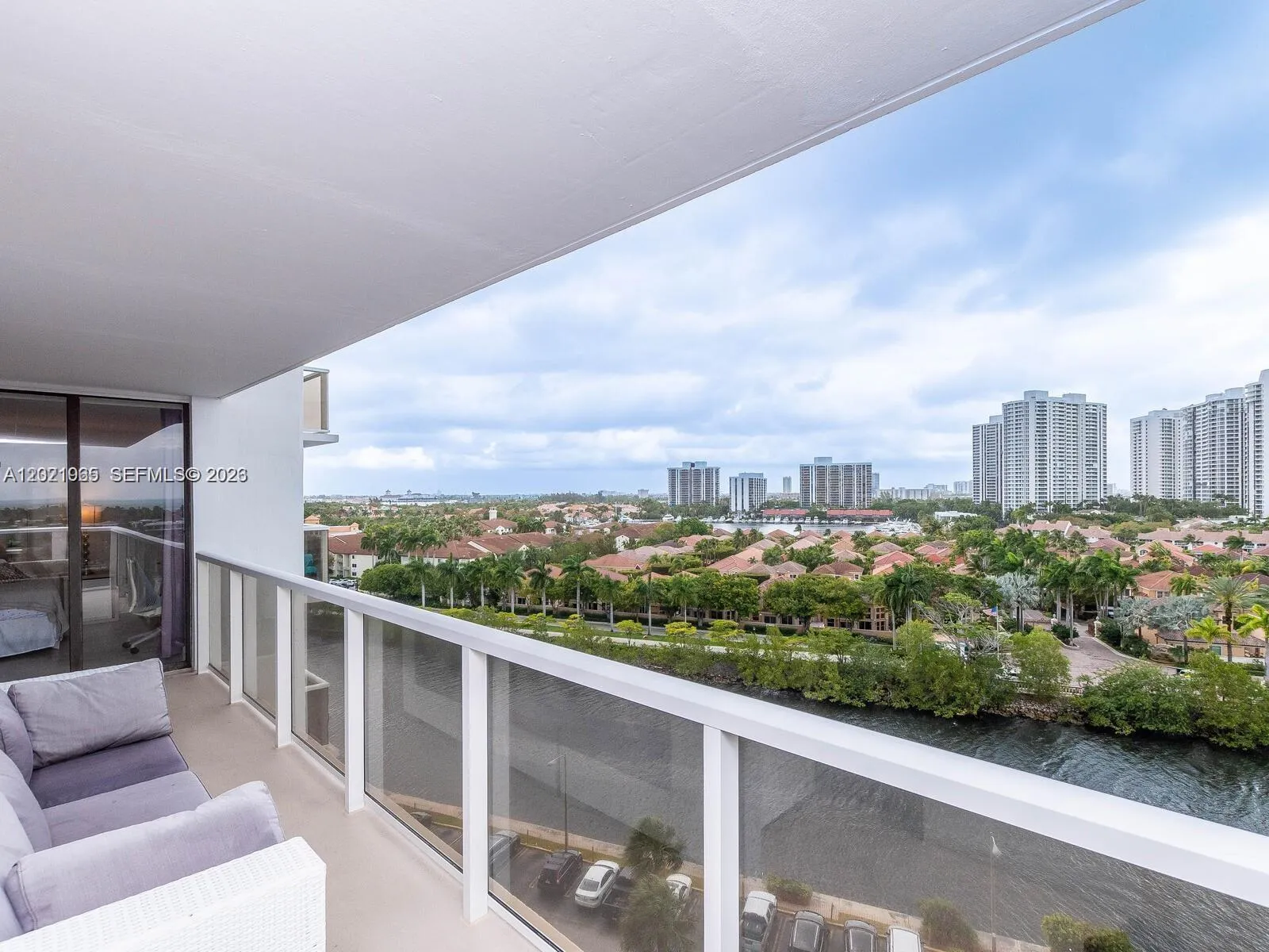 3701 N Country Club Dr # 1002, Aventura FL 33180