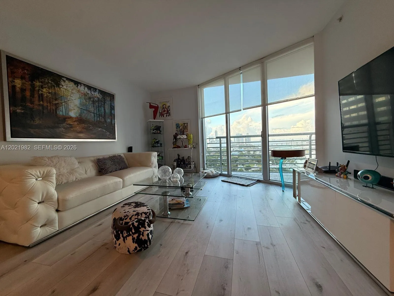 325 S Biscayne Blvd # 2024, Miami FL 33131