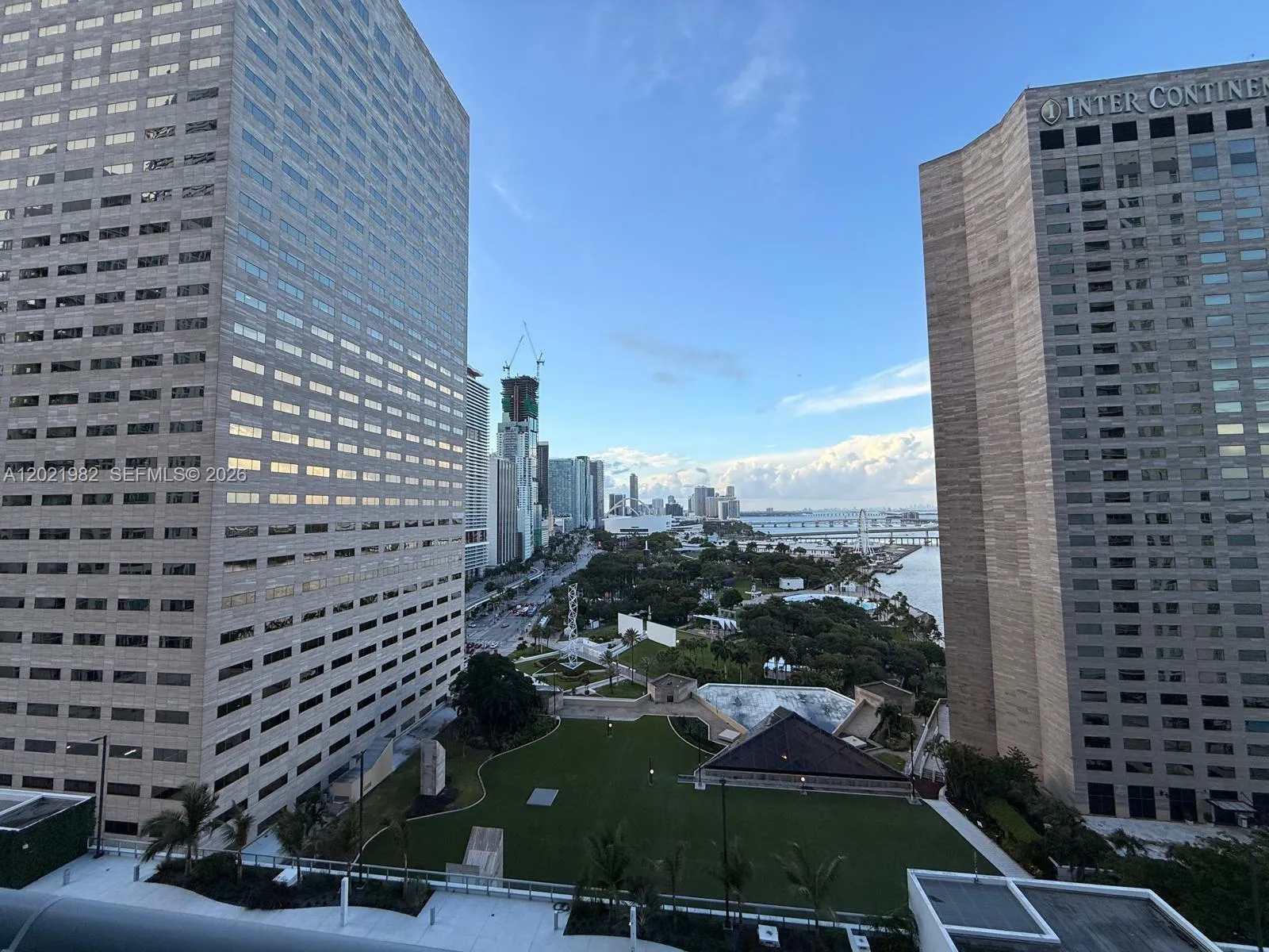 325 S Biscayne Blvd # 2024, Miami FL 33131