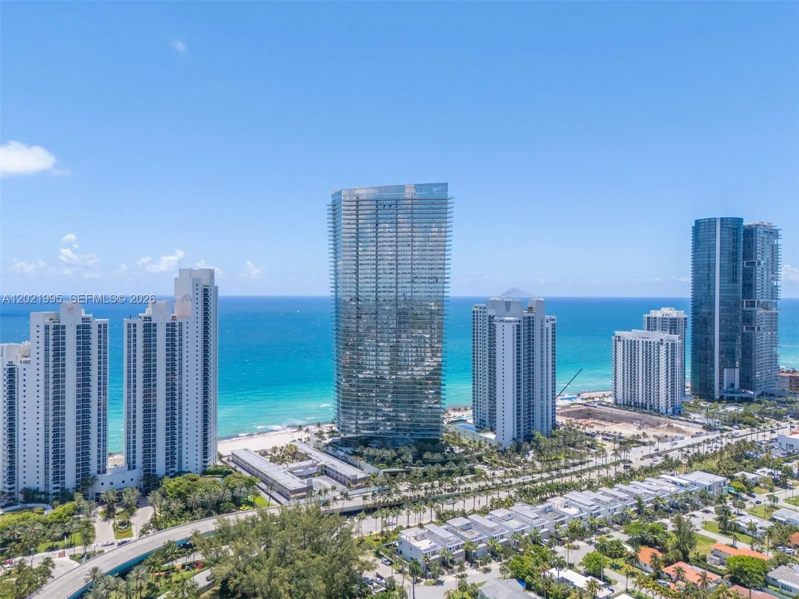 18975 Collins Ave # 5205, Sunny Isles Beach FL 33160