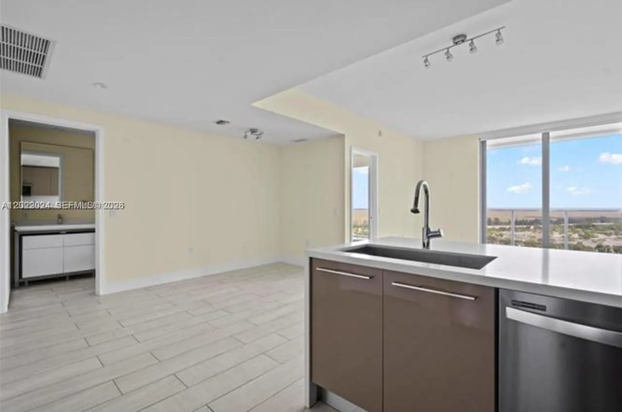 2000 Metropica Way # 2202, Sunrise FL 33323