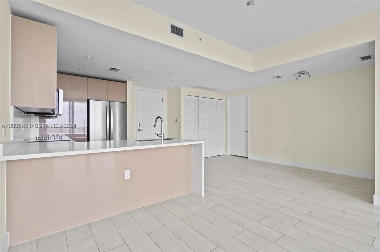 2000 Metropica Way # 2202, Sunrise FL 33323