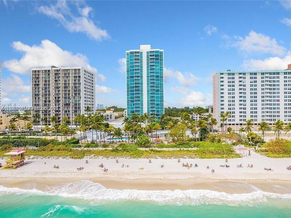 2655 Collins Ave # 2302, Miami Beach FL 33140
