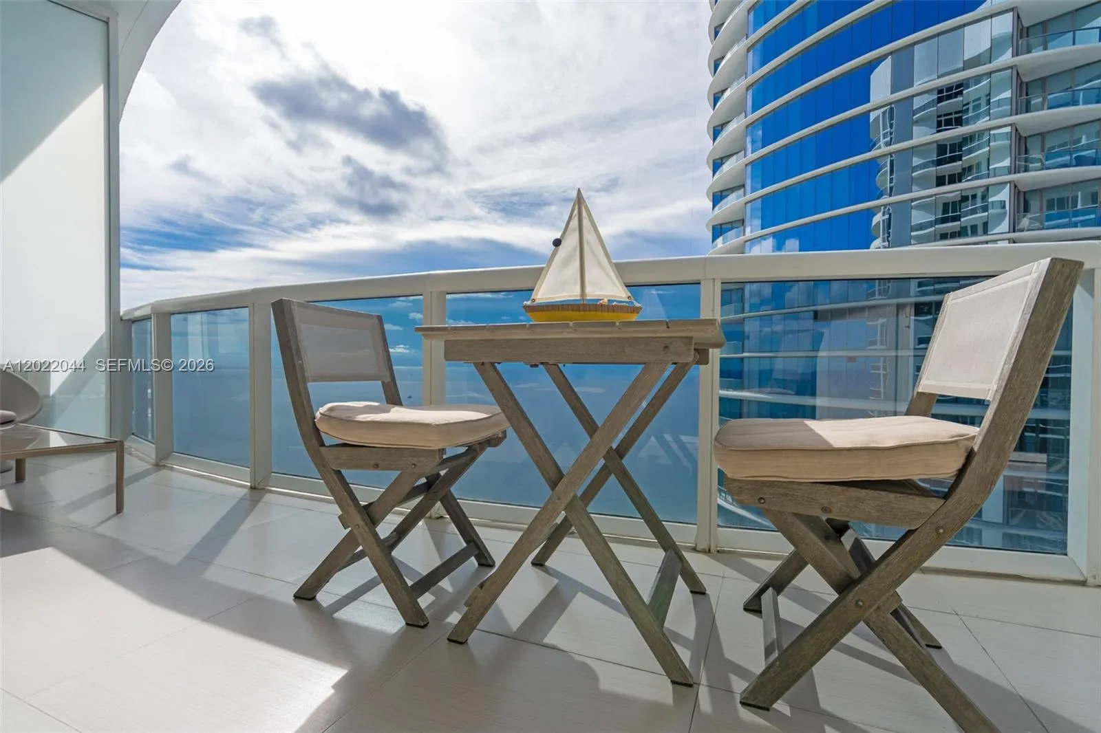 15811 Collins Ave # 3407, Sunny Isles Beach FL 33160