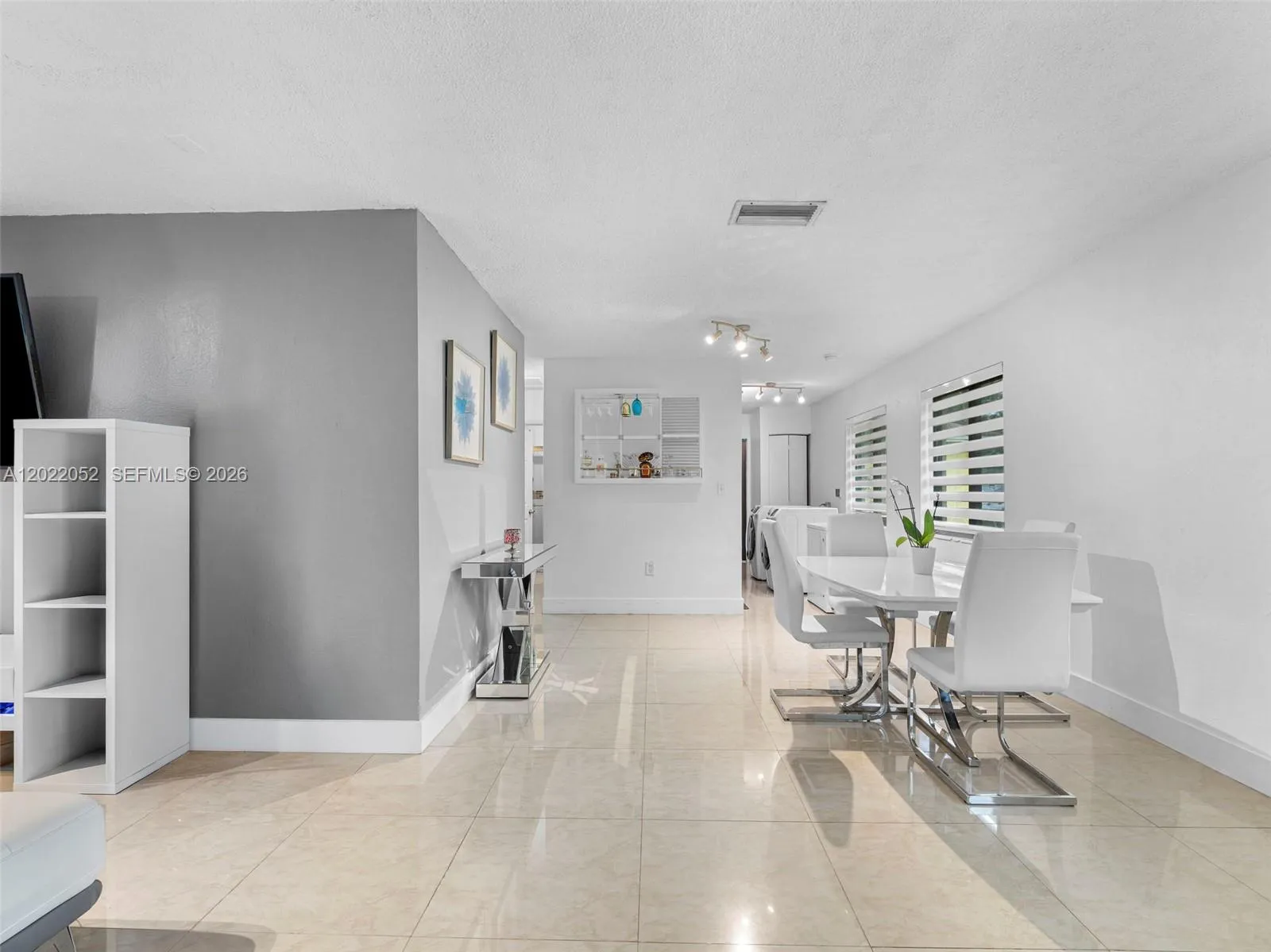 1752 NW 108th St, Miami FL 33167