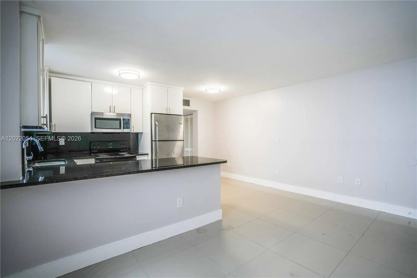 1986 Biarritz Dr # 101, Miami Beach FL 33141