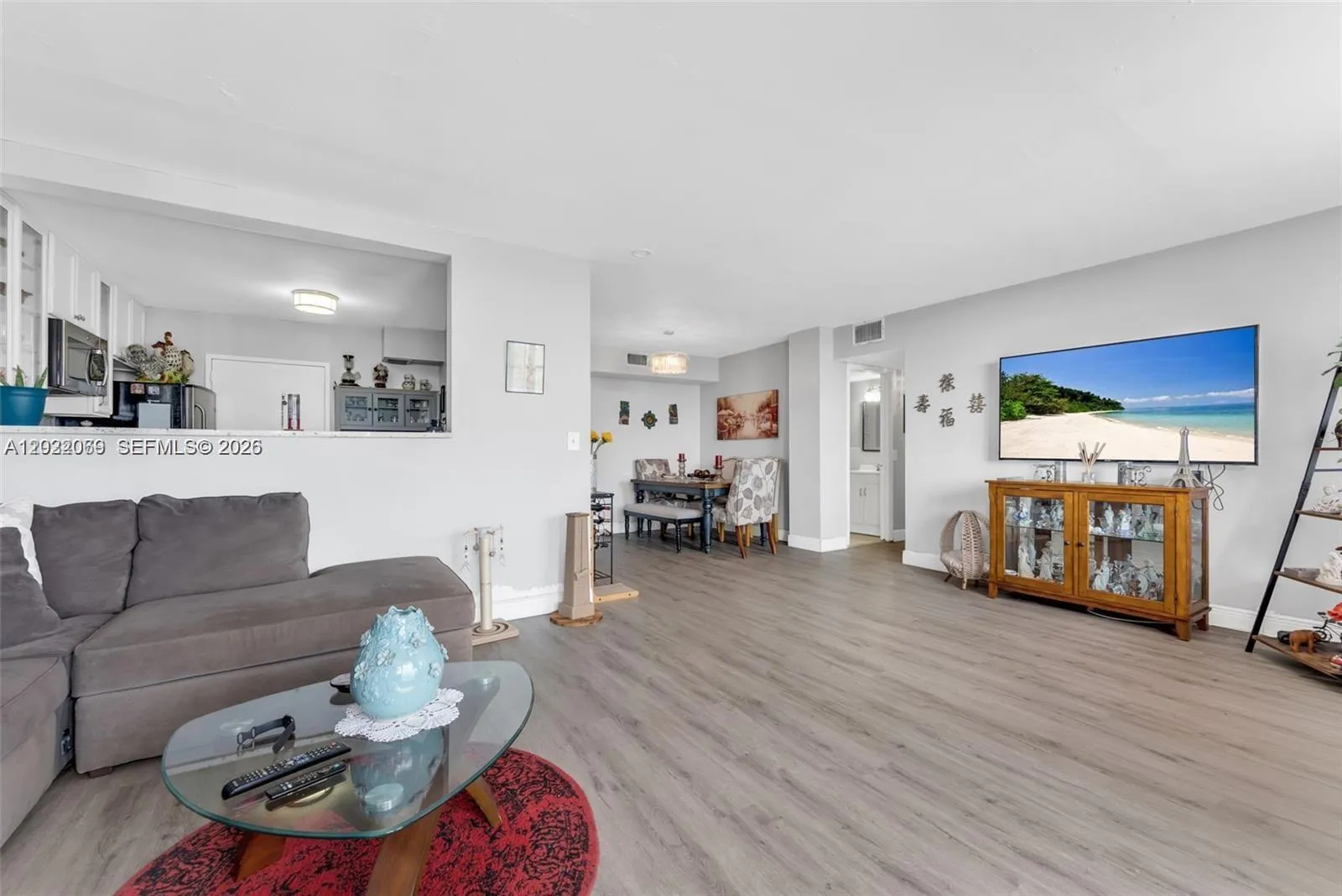 2025 NE 164th St # 808, North Miami Beach FL 33162