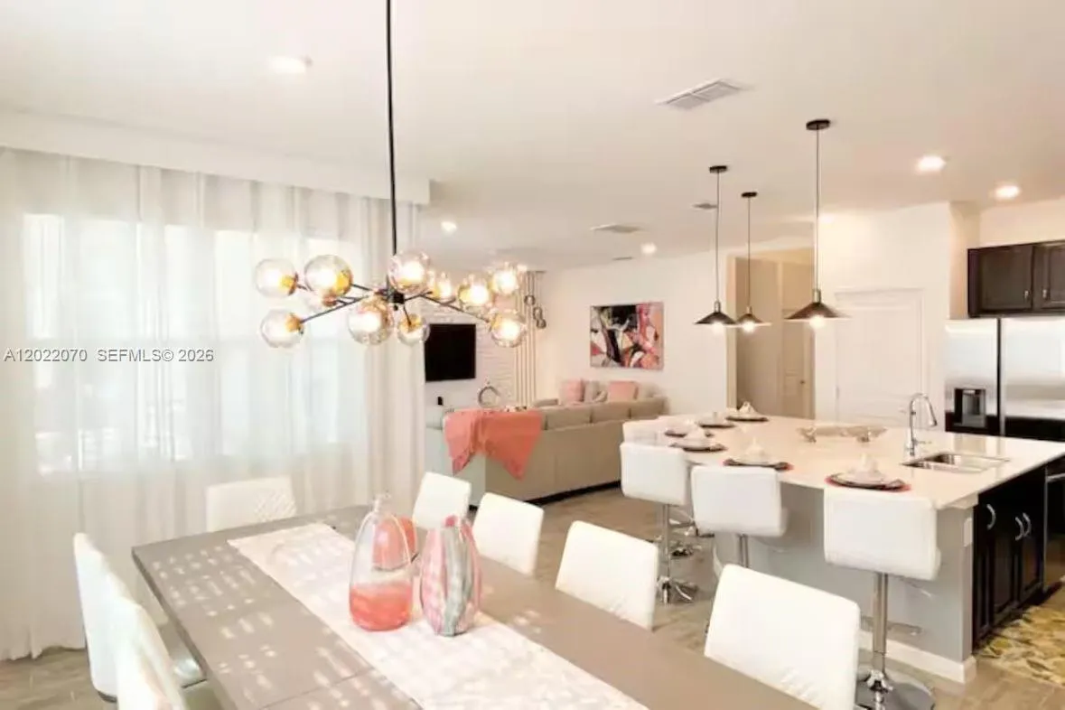 2484 SHANTI DR, Kissimmee FL 34746