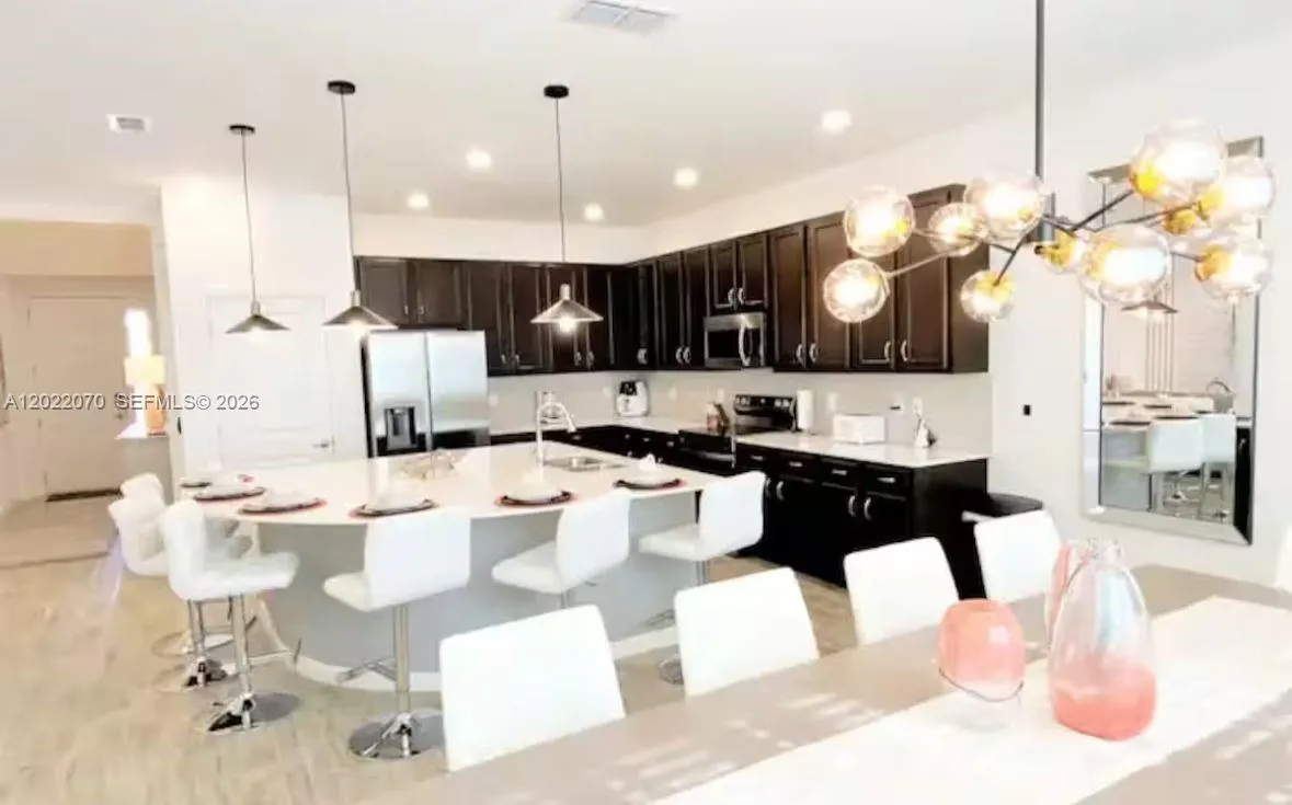 2484 SHANTI DR, Kissimmee FL 34746