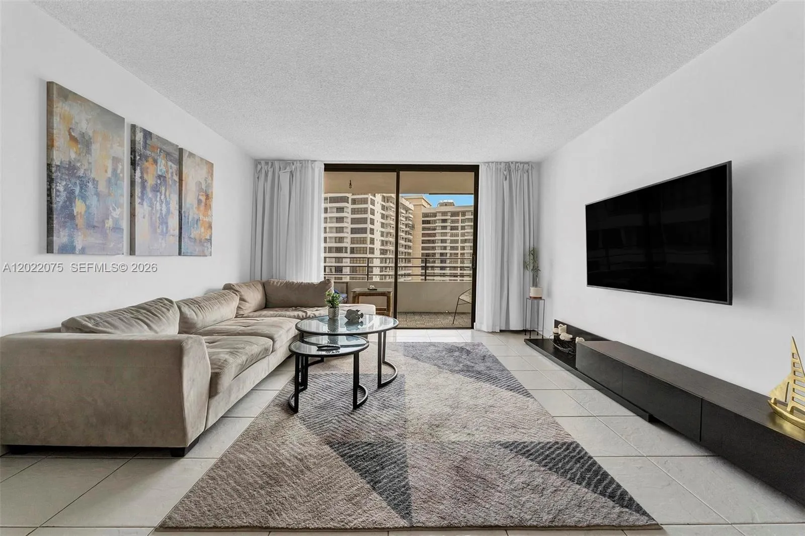 600 Three Islands Blvd # 1615, Hallandale Beach FL 33009