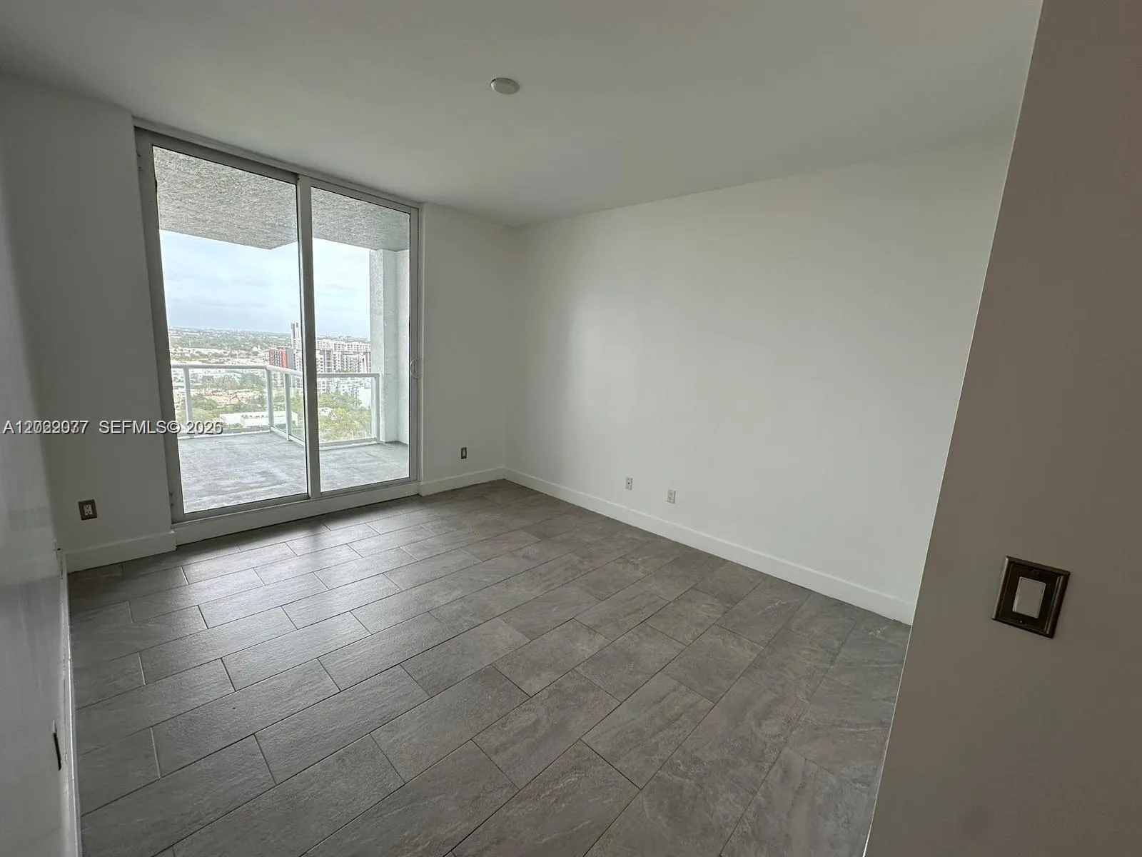 315 NE 3rd Ave # 2009, Fort Lauderdale FL 33301
