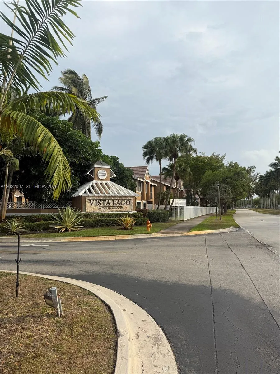 2 bedroom 2 bath for sale at 15689 SW 106th Ln # 718, Miami FL 33196