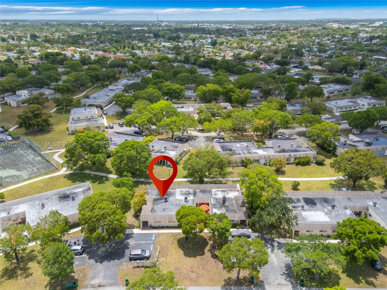 2 bedroom 2 bath for sale at 17105 SW 113th Ct # 11531E, Miami FL 33157